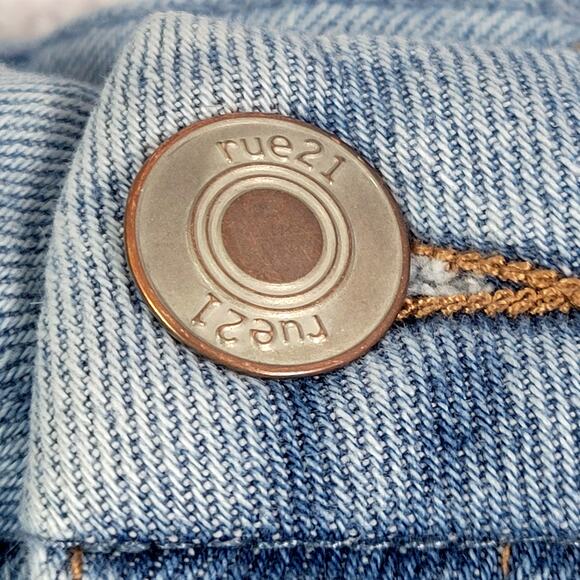 Rue 21 Curvy Denim Shorts Women Size 8 - Picture 3 of 8